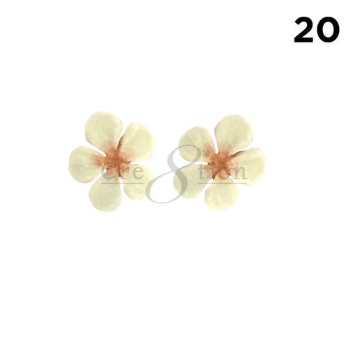Cre8tion Handmade Acrylic flowers 2 pcs. 20